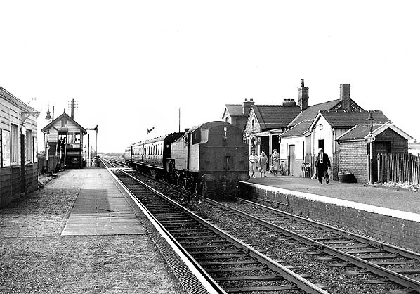 Crossens Railway Station Photo Southport to Hoole Line. 5 Churchtown Banks 