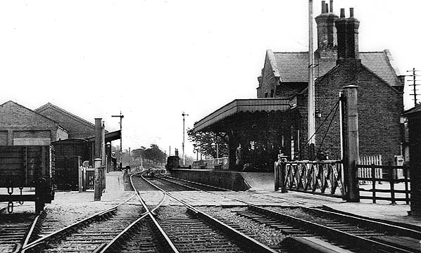 Dullingham Railway Station Photo Newmarket Six Mile Bottom. 4 