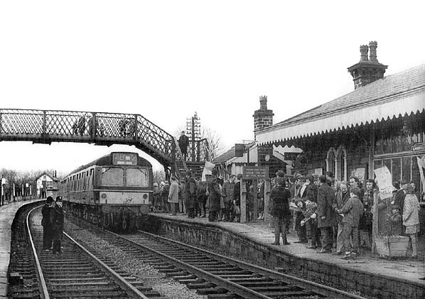 Summerseat Railway Station Photo Bury 2 Ramsbottom Lancashire & Yorkshire. 
